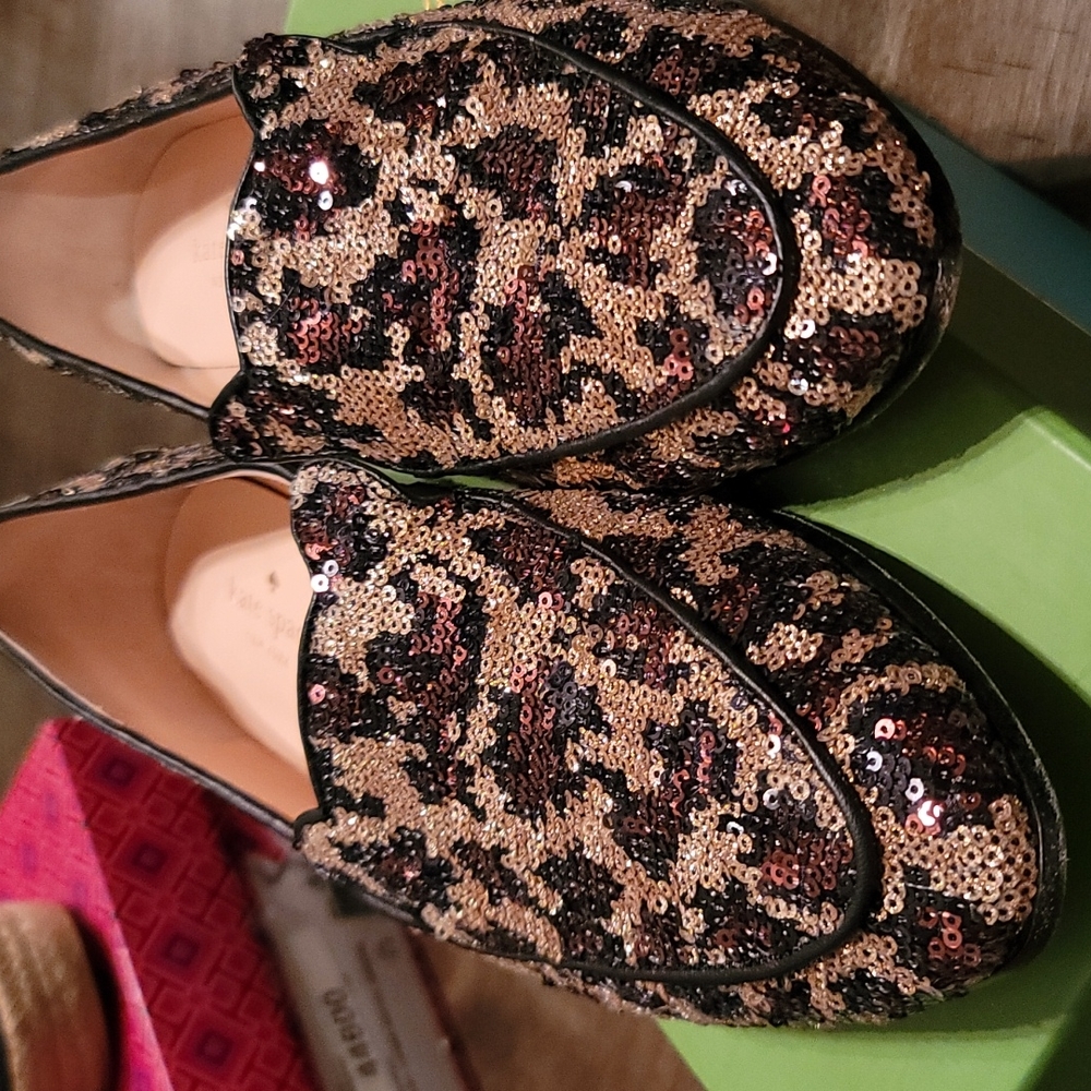 Kate Spade Caty Cape Sequined Leopard Pint Loafers size 10